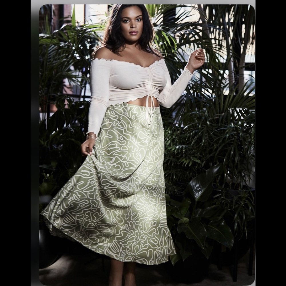 Off Shoulder Cinched current sale price 54.95